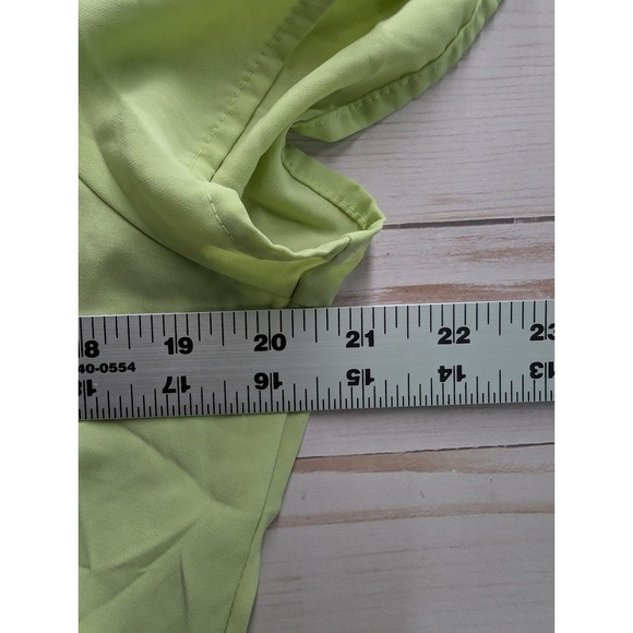 Laura Scott Petite Size 14 Womens Green Button‎ Up Short Sleeve Collared Top - Picture 4 of 7